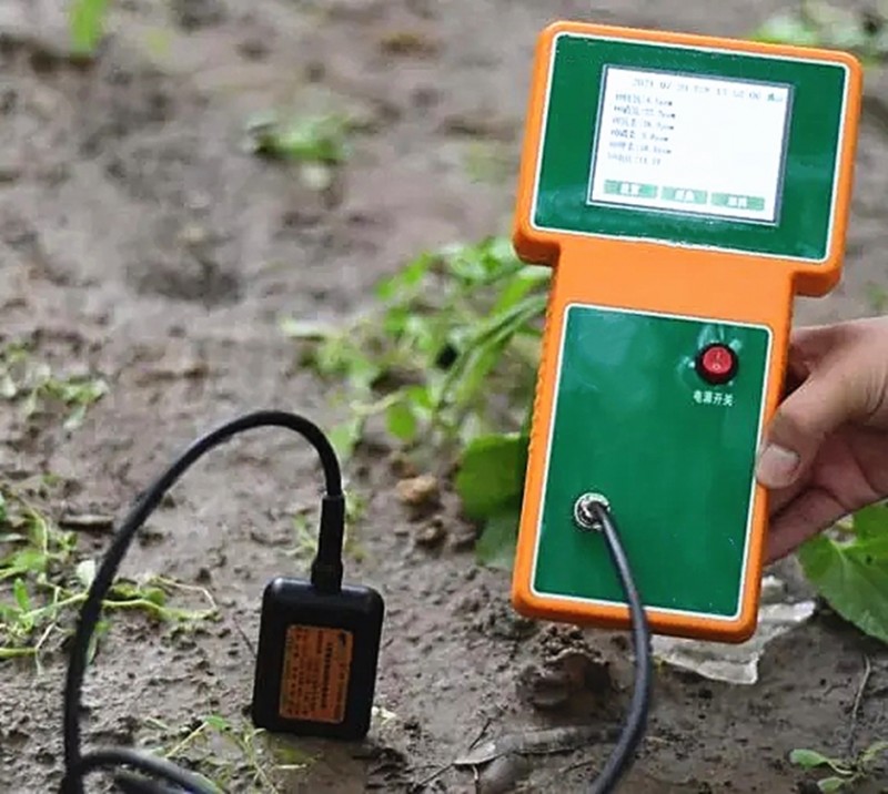 手持式土壤养分速测仪